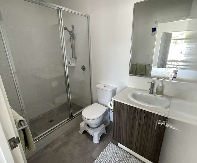 $350, Share-house, 3 bathrooms, Kingsley WA 6026