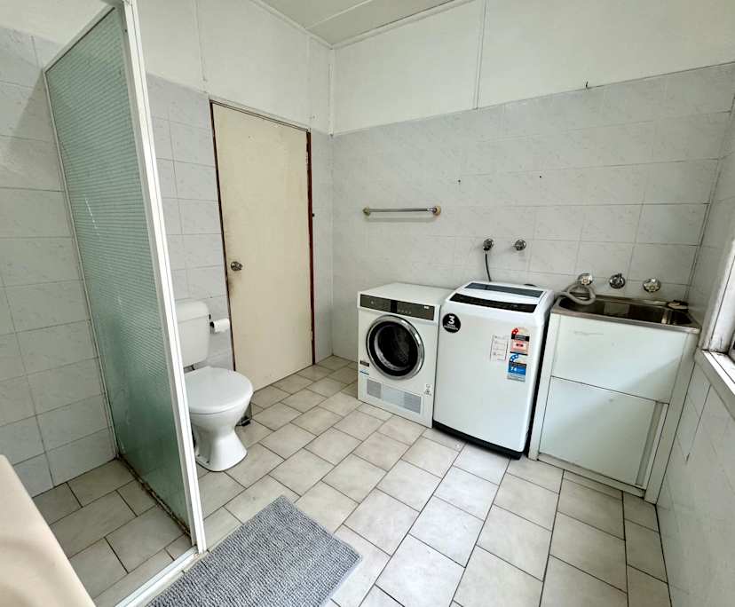 $190, Share-house, 3 bathrooms, Arncliffe NSW 2205