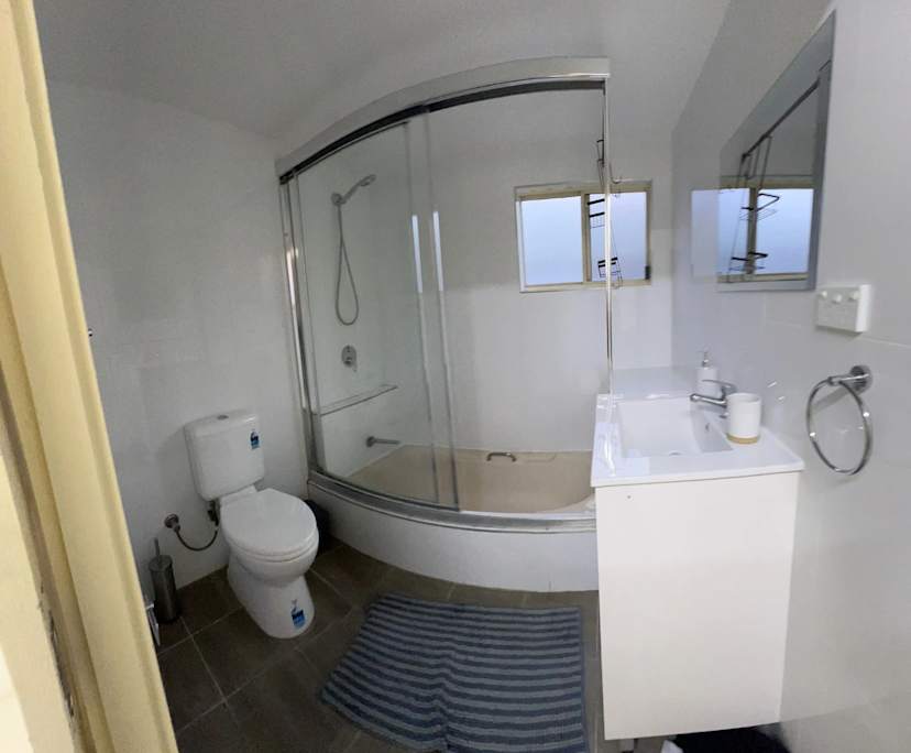 $300, Share-house, 3 bathrooms, Mortdale NSW 2223