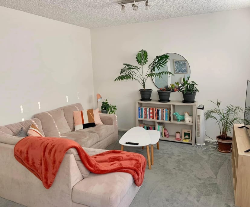 Room for Rent in Middle Park, Melbourne 220, Unfu...