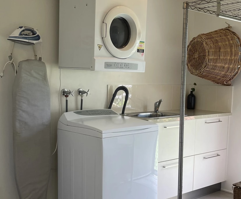 $350, Homestay, 3 bathrooms, Yeppoon QLD 4703