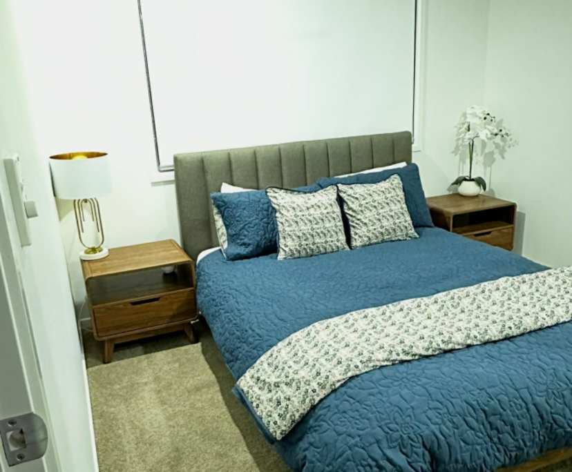 Room in a share house
