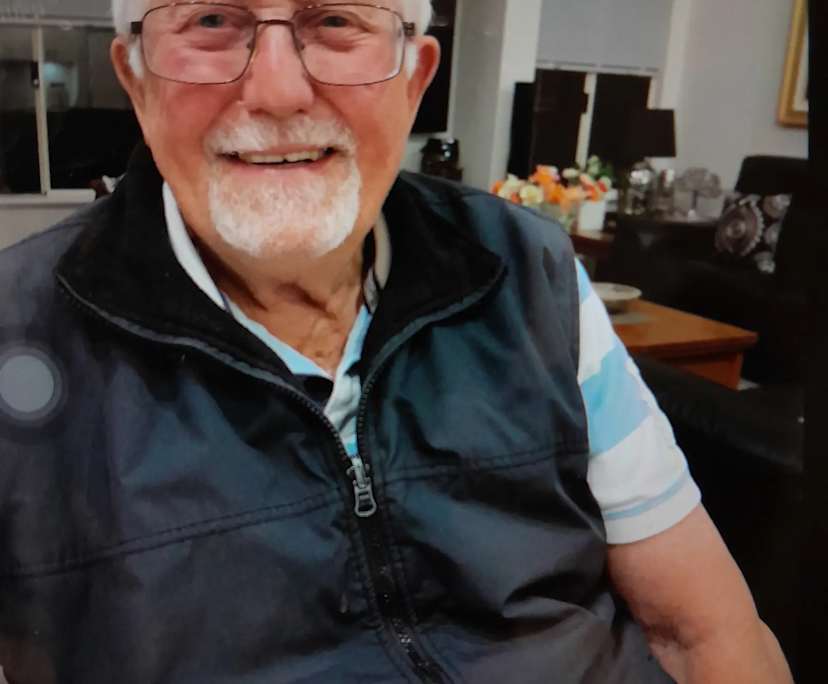 Whole property with 2 rooms for rent