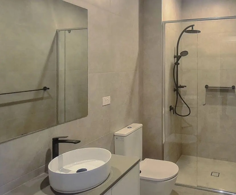 Furnished room with own bathroom