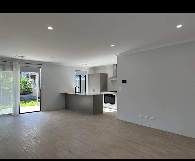 $450, Share-house, 2 bathrooms, Willagee WA 6156