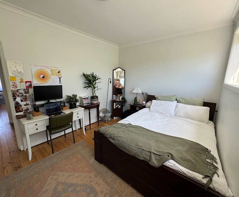 $350, Flatshare, 2 bathrooms, Curl Curl NSW 2096
