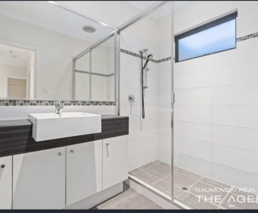 2 Rooms for Rent in Westminster, Perth 200, Unfur...