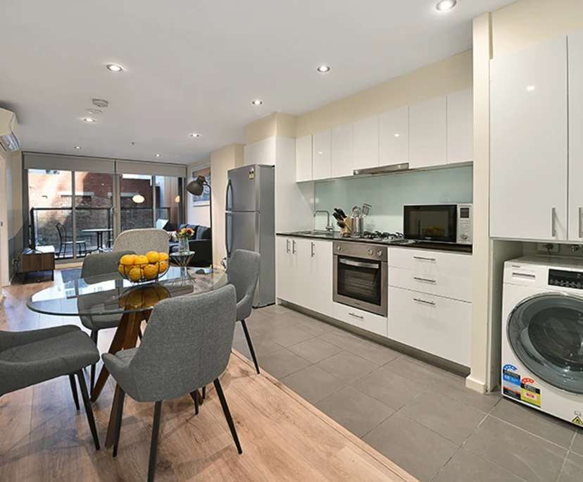 $999, Whole-property, 2 bathrooms, Melbourne VIC 3000