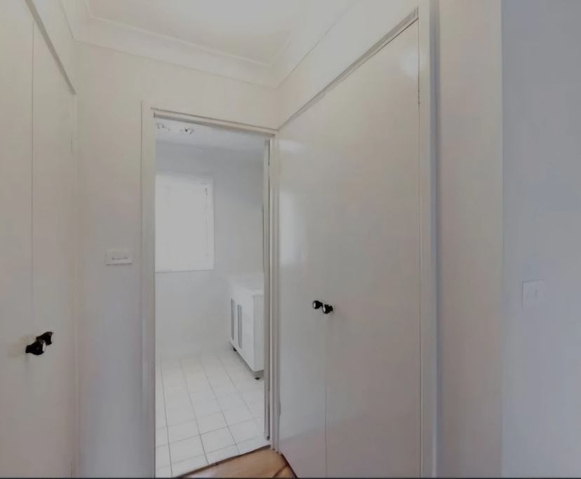 Whole property with 4 rooms for rent