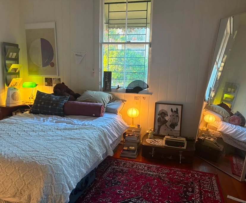 Unfurnished room in a share house