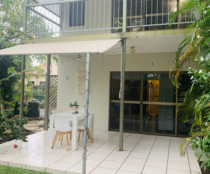 Room for Rent in Holloways Beach, Cairns 200, Unf...