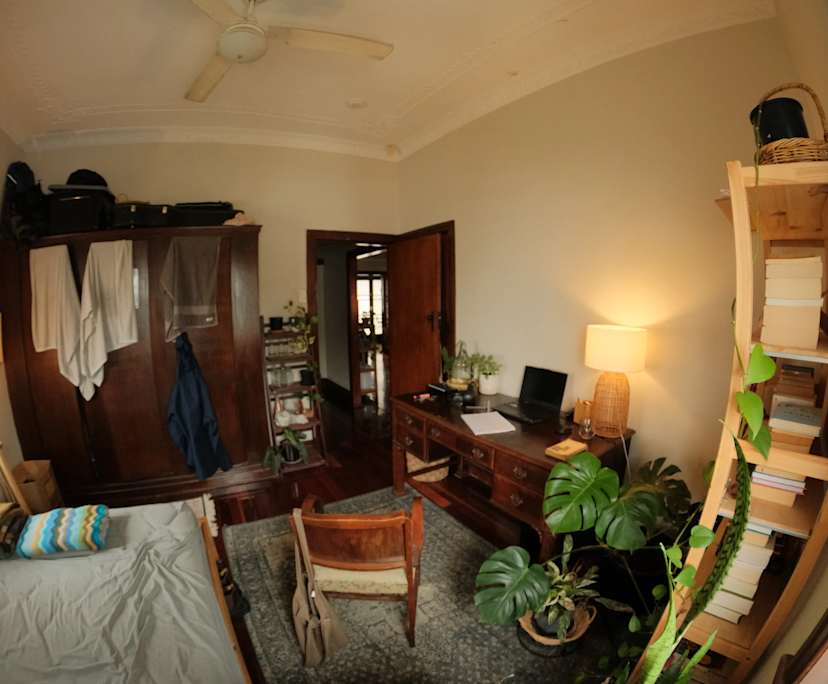 Unfurnished room in a share house