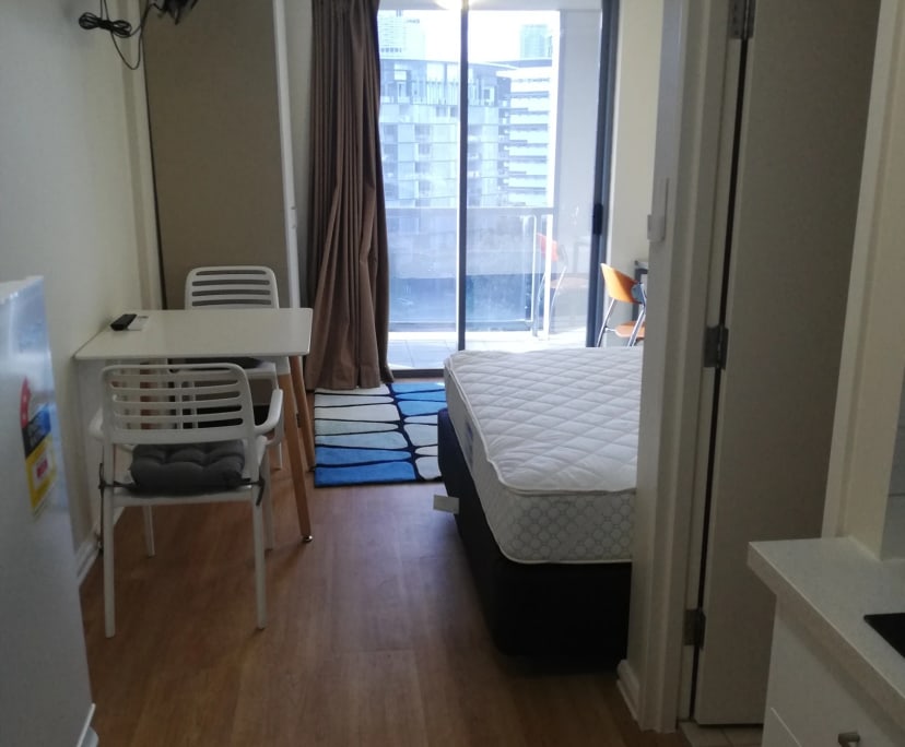 Student Accommodation for Rent in Kangaroo Point, Br... | Flatmates.com.au