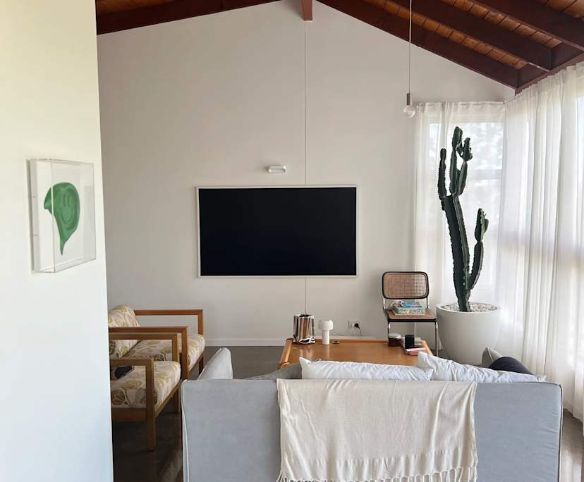 $350, Flatshare, 3 bathrooms, Bardon QLD 4065