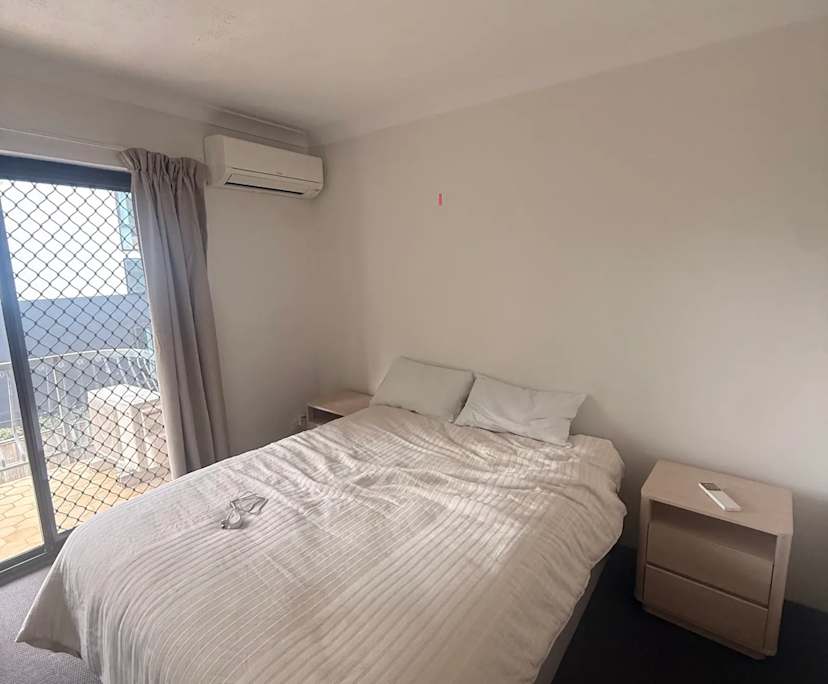 Furnished room with own bathroom