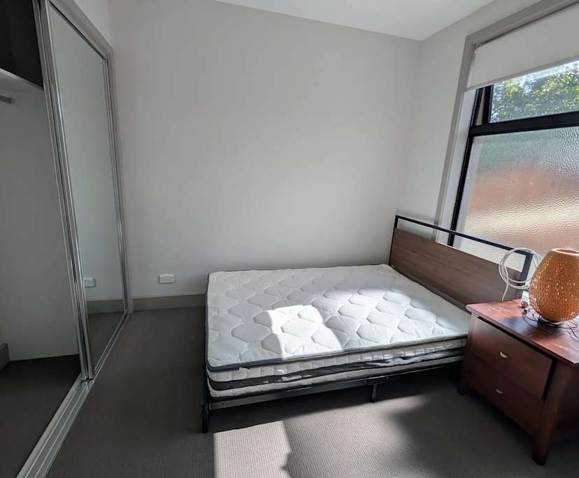Furnished room with own bathroom