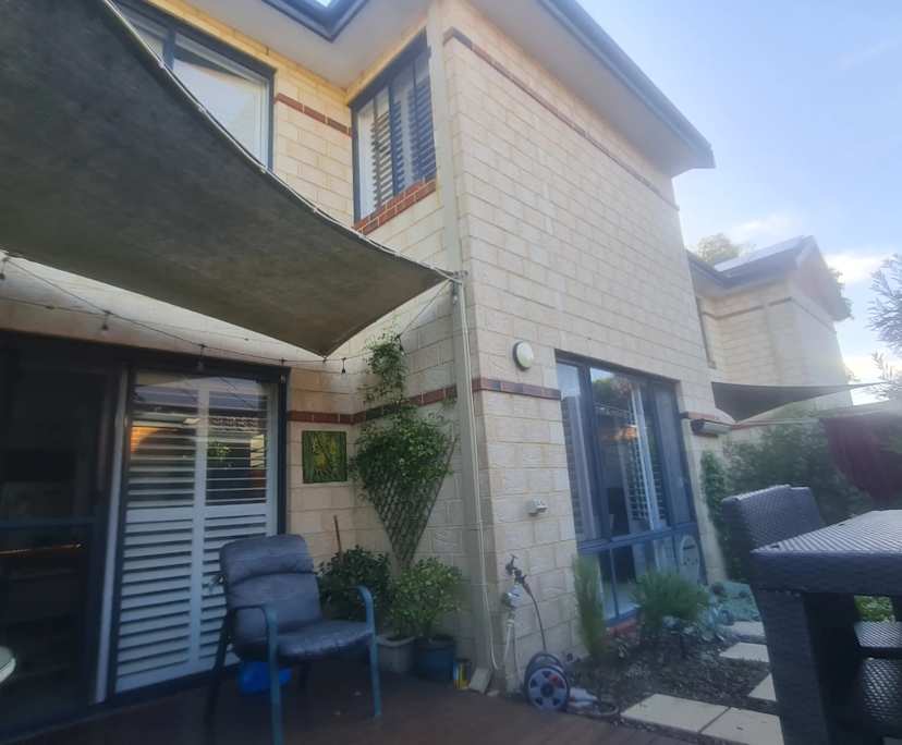 Furnished room with own bathroom