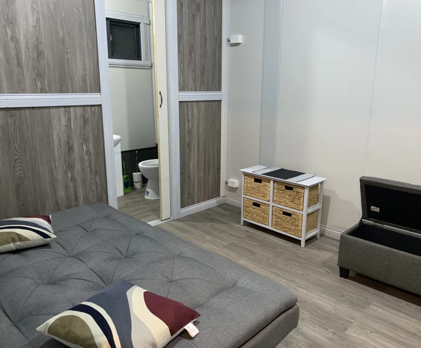 Granny Flat for Rent in Geelong West, Geelong 240...