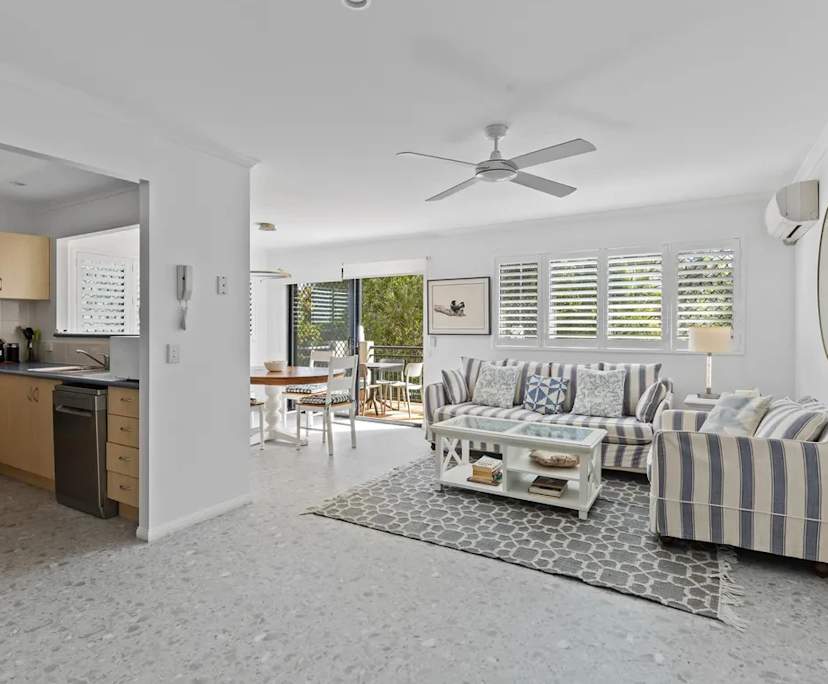 Furnished room with own bathroom