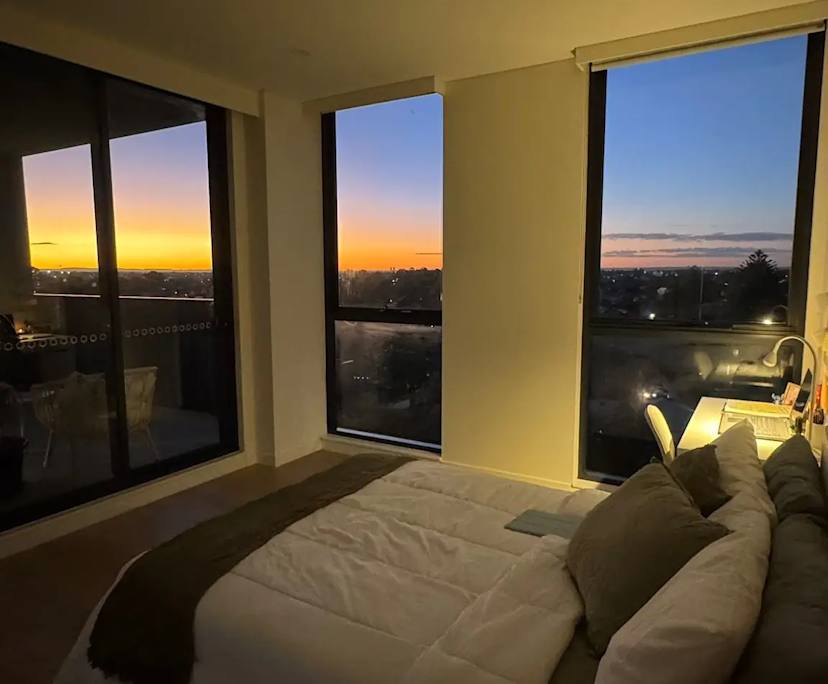 Furnished room in a flatshare