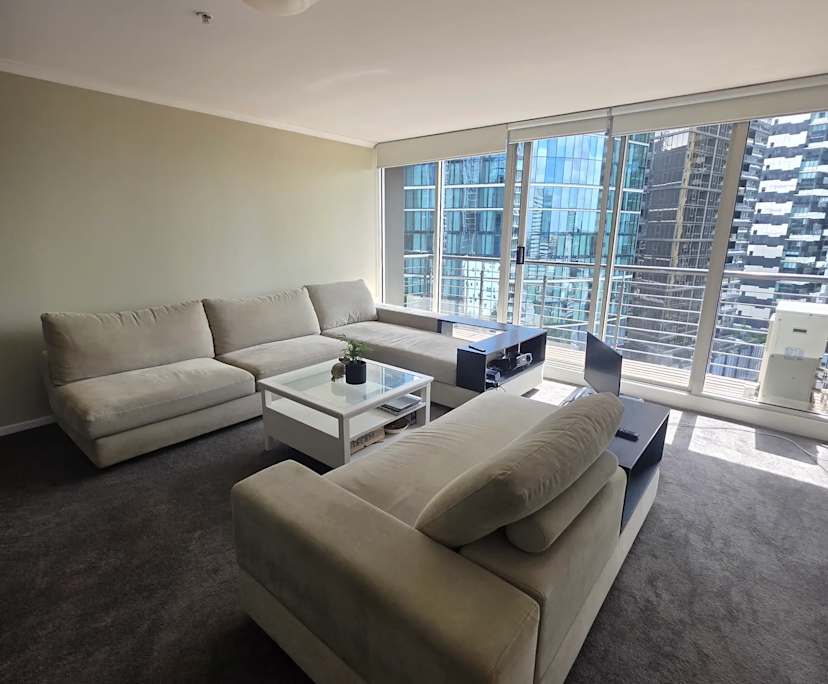 Furnished room in a flatshare