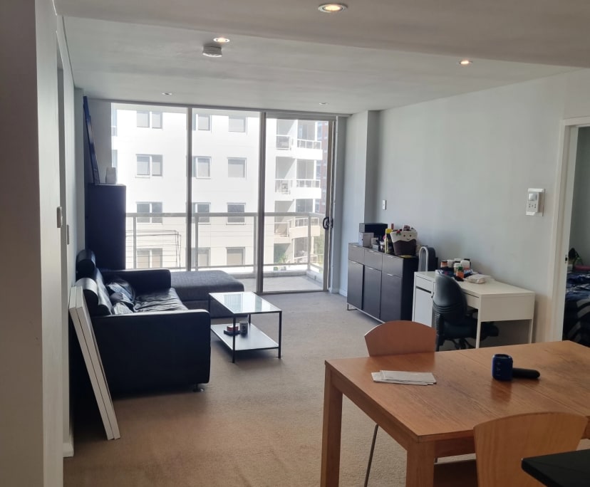 Furnished room with ensuite in a flatshare