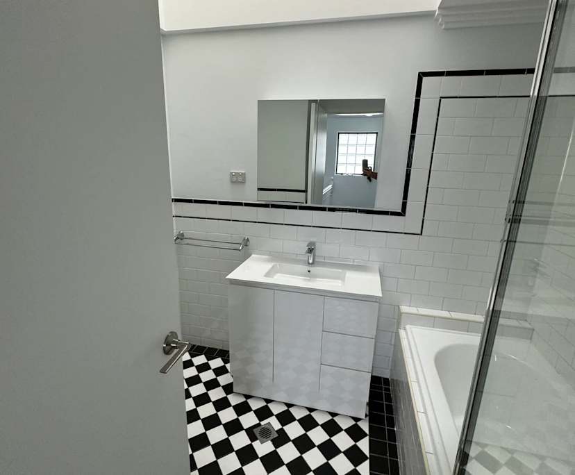 $400-420, Share-house, 2 rooms, Newtown NSW 2042, Newtown NSW 2042