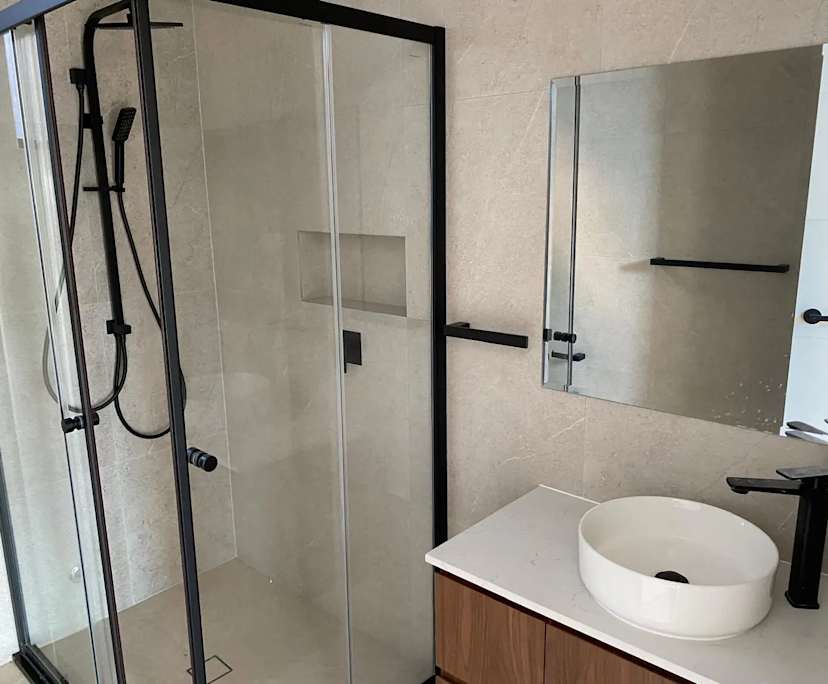 $350, Share-house, 5 bathrooms, Box Hill NSW 2765