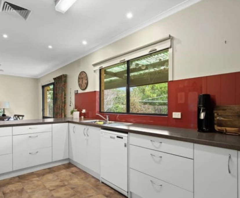 Unfurnished room in a share house
