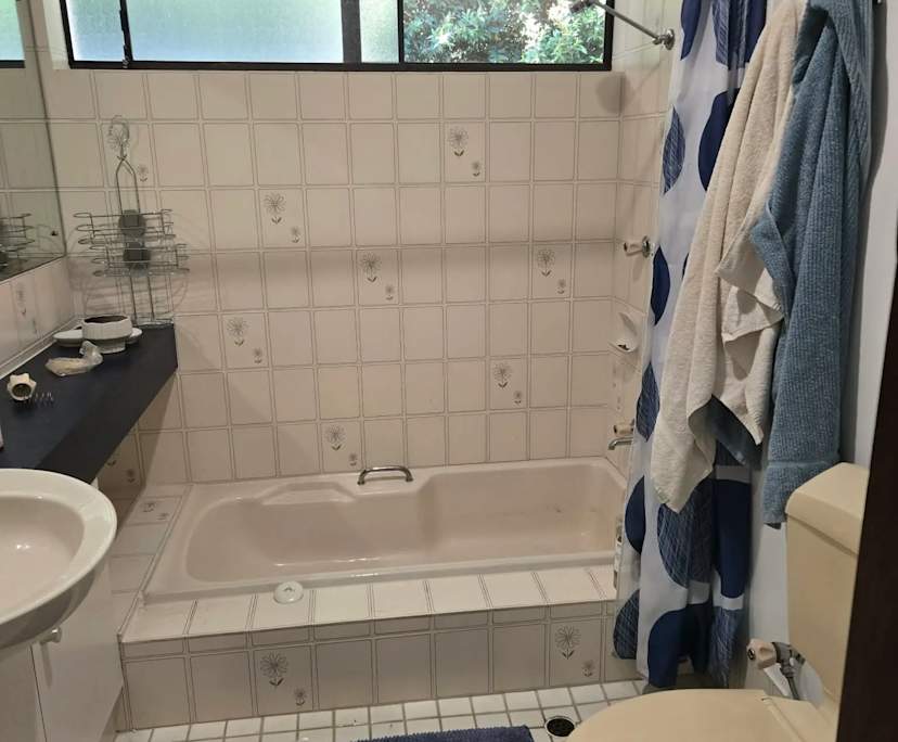 $300, Share-house, 3 bathrooms, Applecross WA 6153