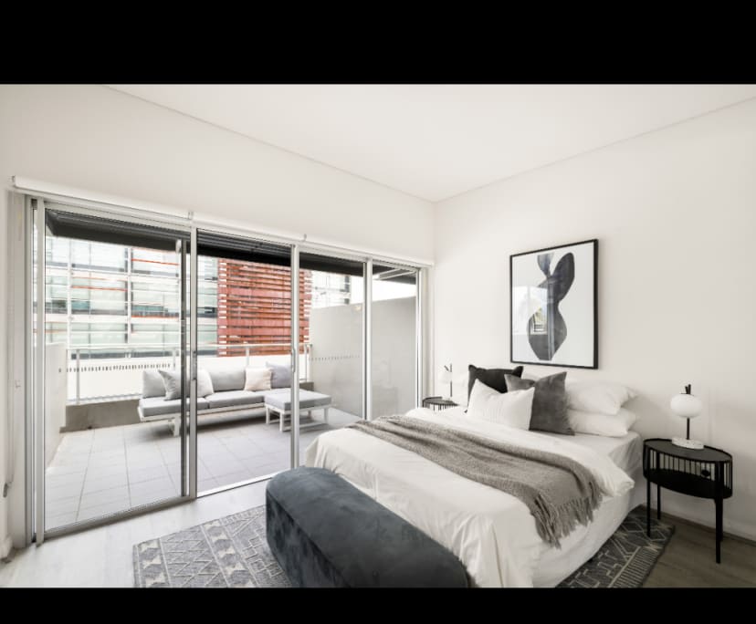 Furnished room with own bathroom