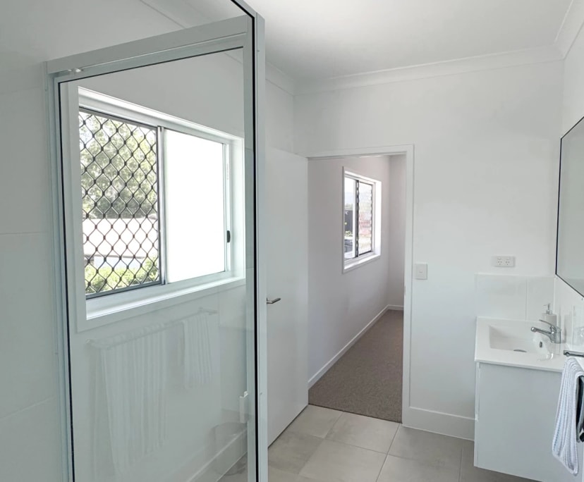 $500, Share-house, 3 bathrooms, Cannonvale QLD 4802