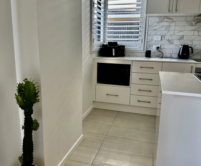 $350, Flatshare, 2 bathrooms, Adamstown NSW 2289