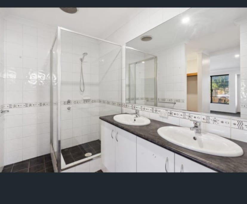 $360, Share-house, 4 bathrooms, Aubin Grove WA 6164