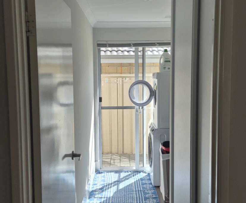 $300, Student-accommodation, 3 bathrooms, Embleton WA 6062