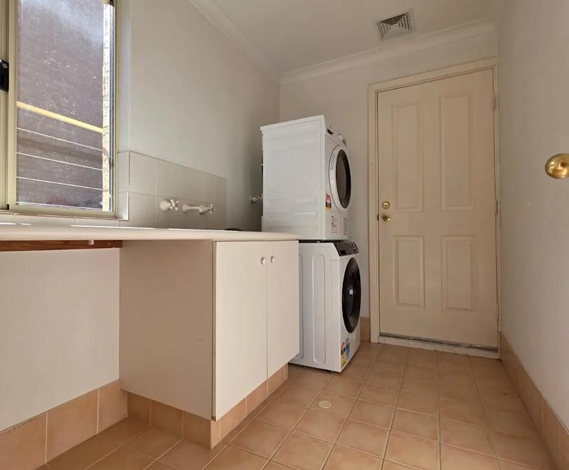 $300, Share-house, 5 bathrooms, Joondalup WA 6027