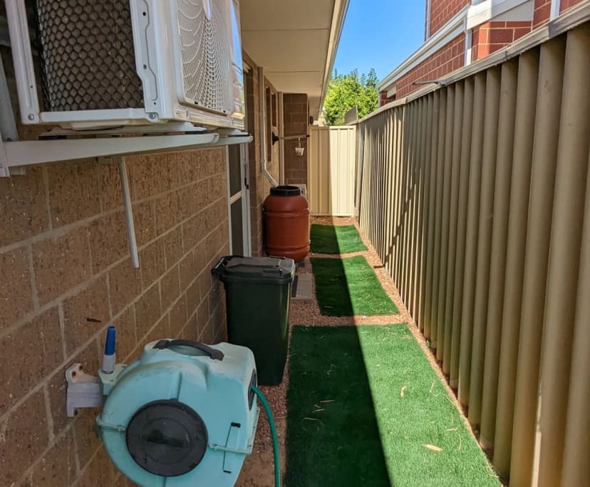$325, Granny-flat, 1 bathroom, Butler WA 6036