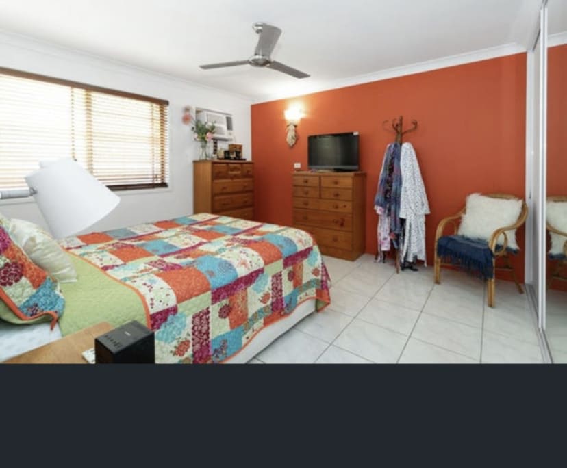 Room for Rent in South Mackay, QLD 200, Furnished...