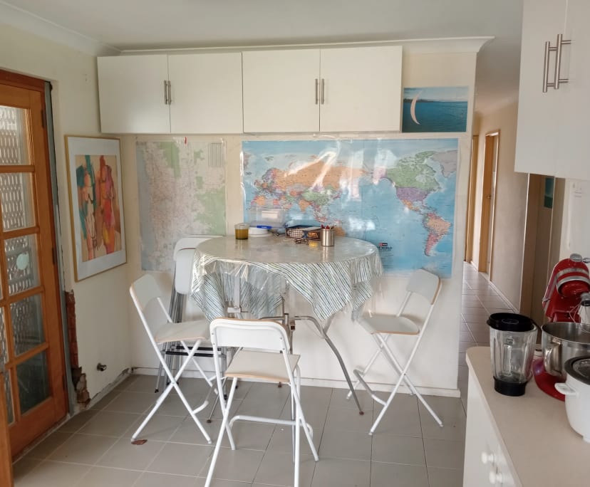 $199, Homestay, 4 bathrooms, Innaloo WA 6018