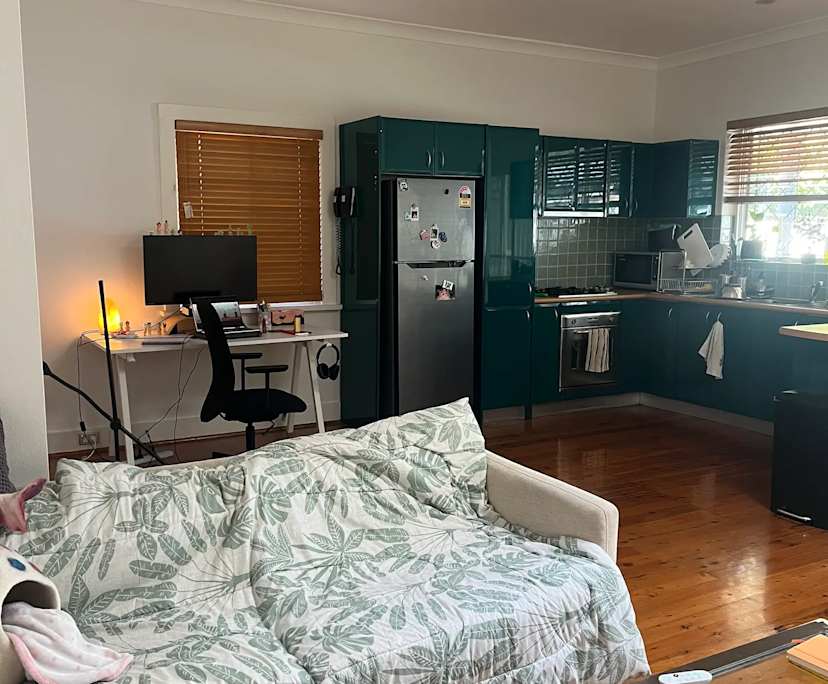 Unfurnished room in a share house