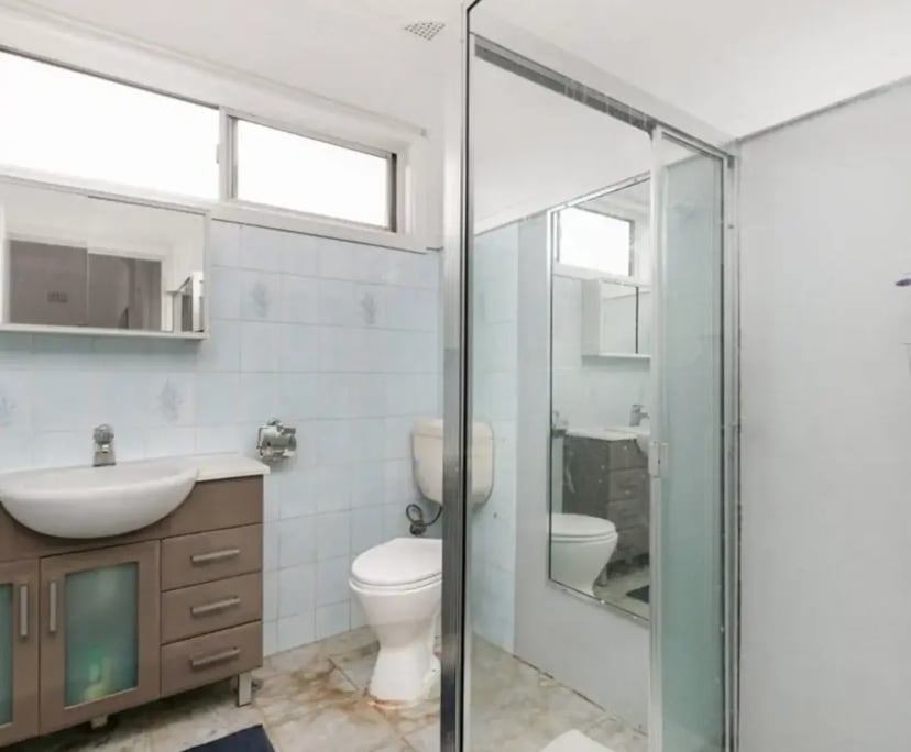 $210, Share-house, 6 bathrooms, South Granville NSW 2142