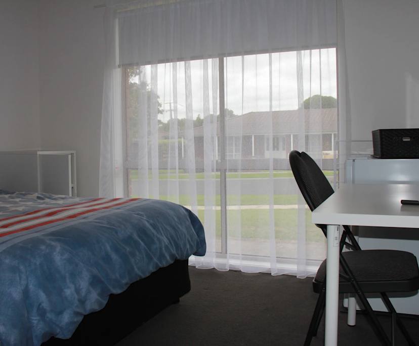 $250, Share-house, 6 bathrooms, Warrnambool VIC 3280