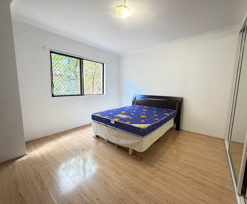 $370, Flatshare, 2 bathrooms, Meadowbank NSW 2114