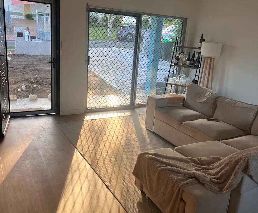 Unfurnished room in a share house