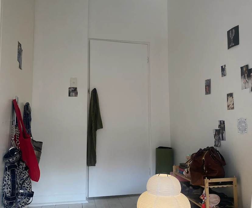 $350, Flatshare, 2 bathrooms, McMahons Point NSW 2060