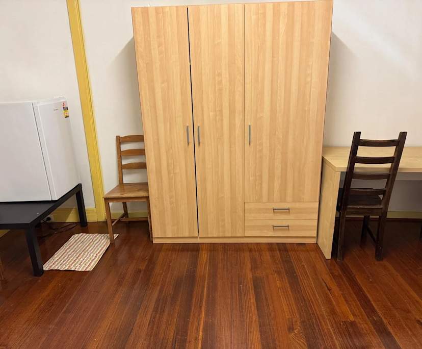 $195, Share-house, 6 bathrooms, Burwood VIC 3125