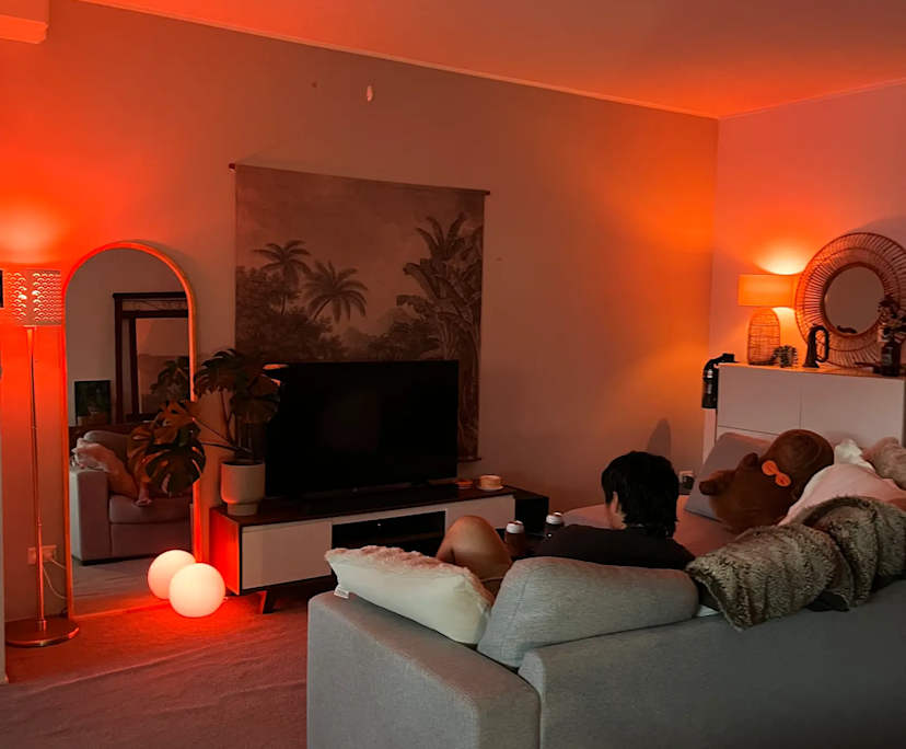 Unfurnished room in a flatshare