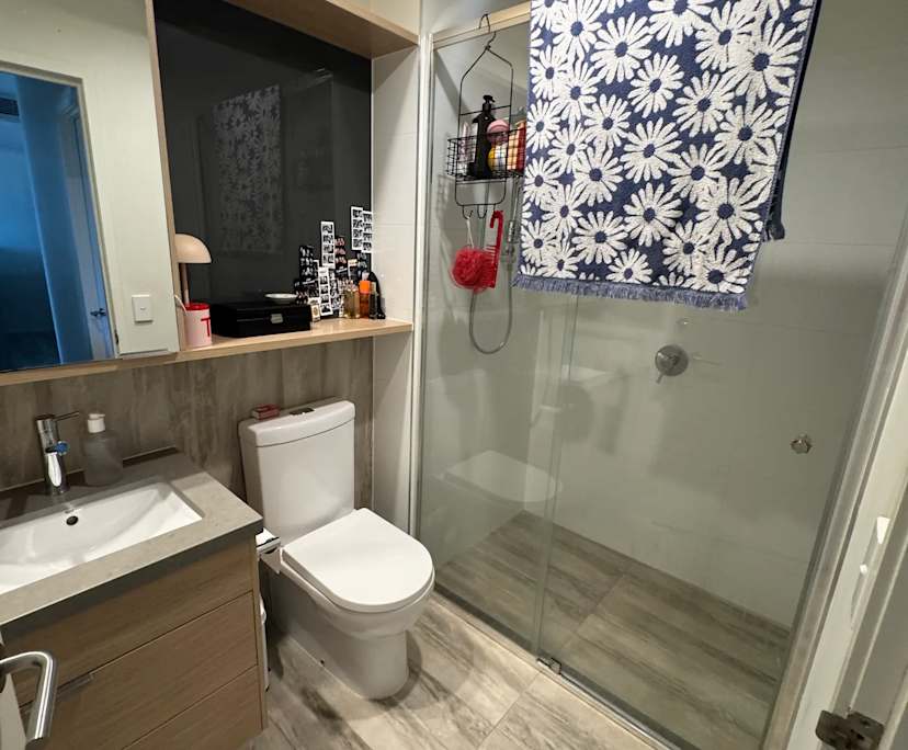 Unfurnished room with own bathroom