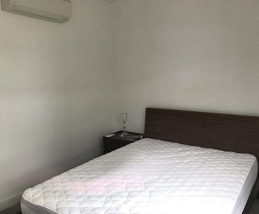 Room for Rent in Mascot, Sydney 300, Furnished, O...