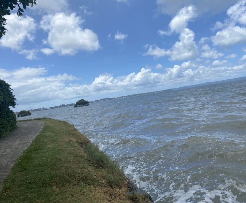 $350, Share-house, 5 bathrooms, Daisy Hill QLD 4127